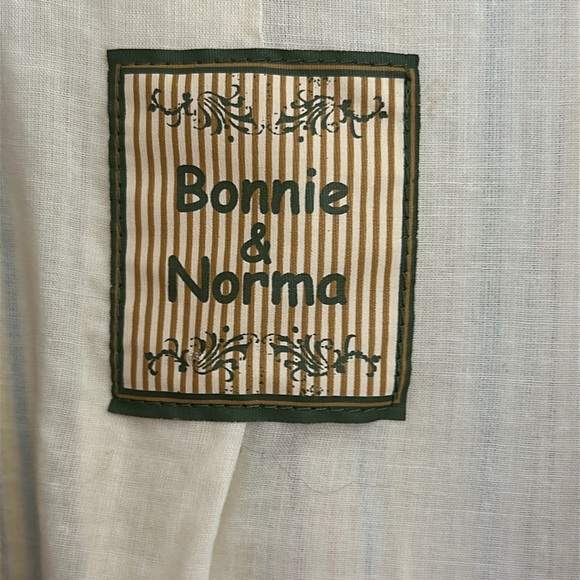 Bonnie and Norma Cream Structured Blazer with Brown Embellishments - Picture 5 of 6